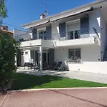 Port FREJUS T2 58m2 climatise avec terrasse, parki
