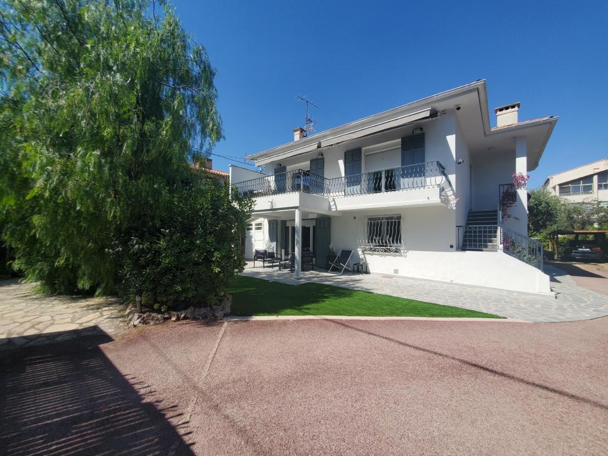 Port T2 58m2 Climatise Avec Terrasse, Parki Appartement